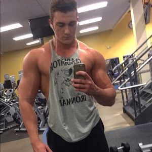 Meet your Posher, Nico